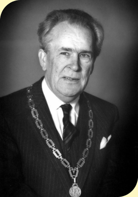 mr. H.A.C. Middelweerd