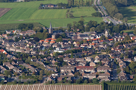 Luchtfoto Cothen